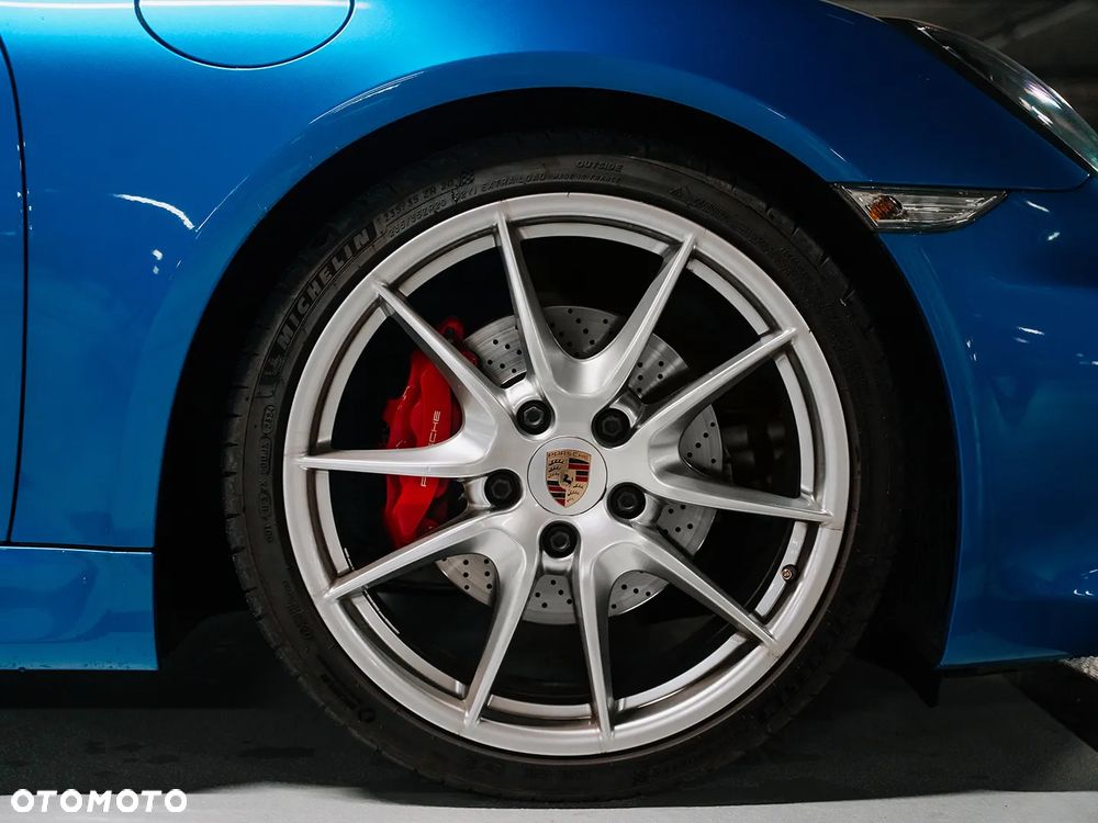 Porsche Cayman GTS PDK - 21