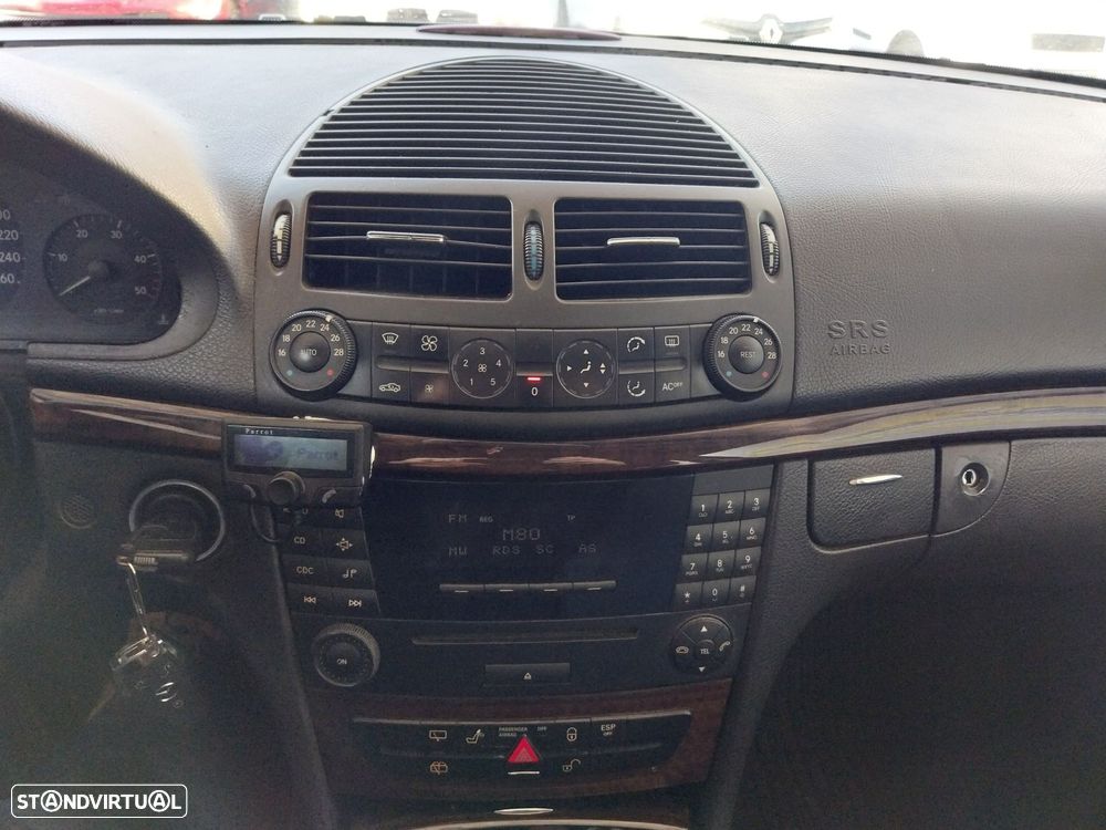 Mercedes-Benz E 220 CDI Auto Avantgarde - 6