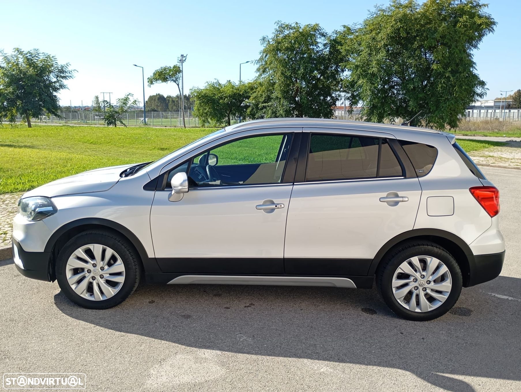 Suzuki S-Cross SX4 1.0 T GLX - 5