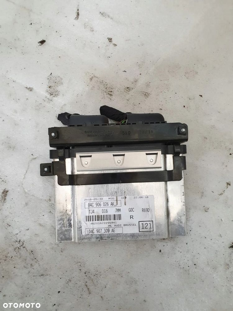 STEROWNIK KOMPUTER SILNIKA 04C907309AE AUDI A1 VW - 3