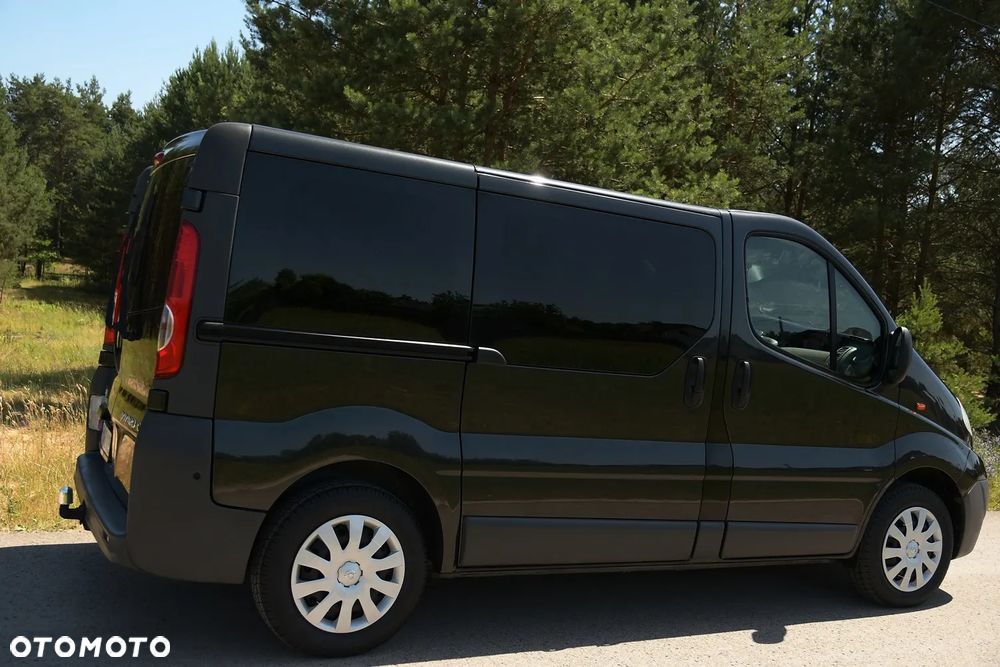Opel Vivaro - 9