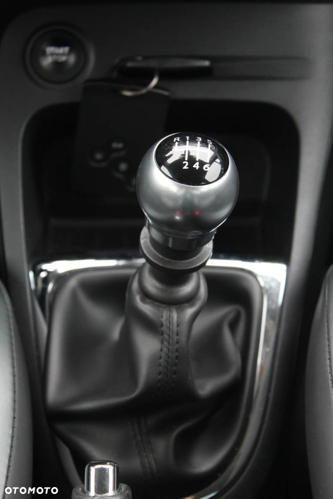 Renault Captur ENERGY TCe 120 Experience - 31