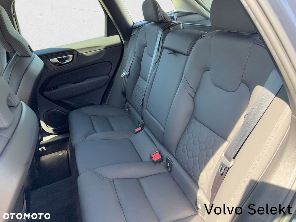 Volvo XC 60 - 18