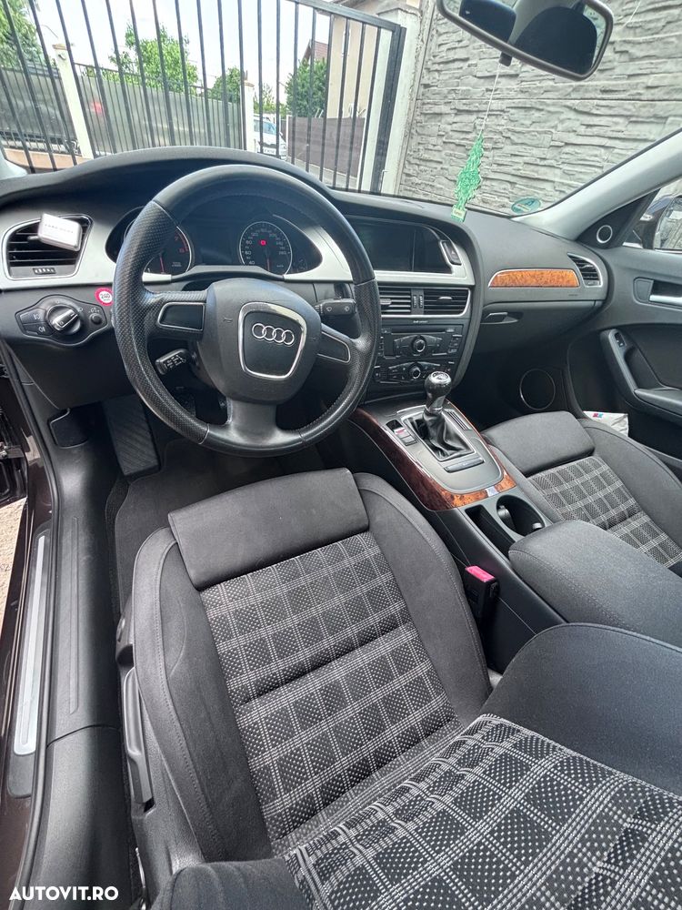 Audi A4 - 4
