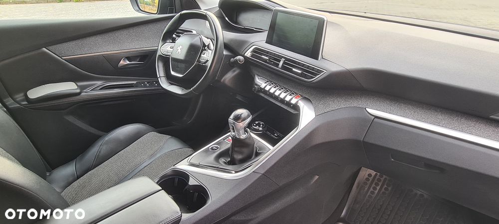 Peugeot 3008 - 30