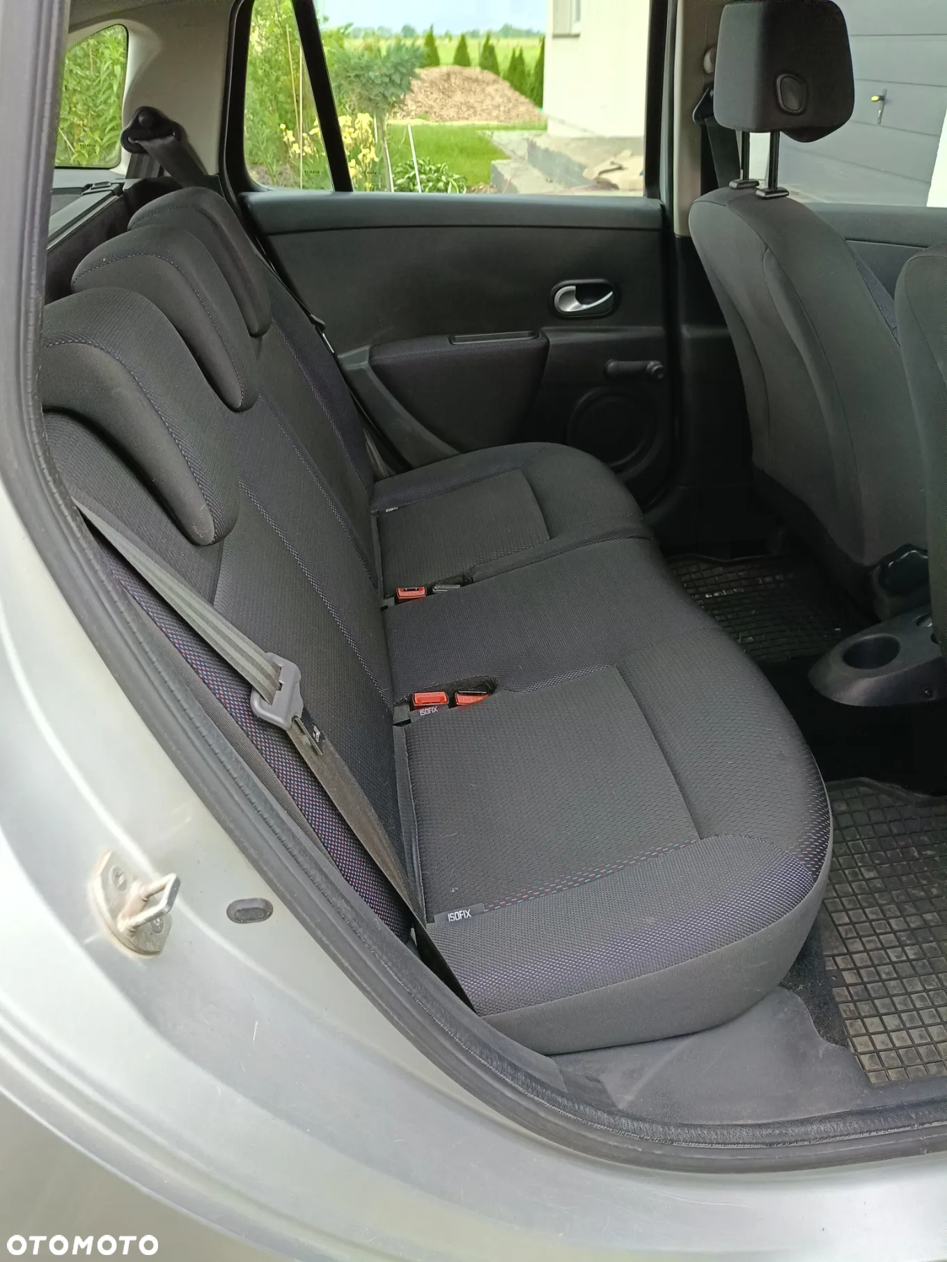 Renault Clio 1.2 16V Grandtour Authentique - 17