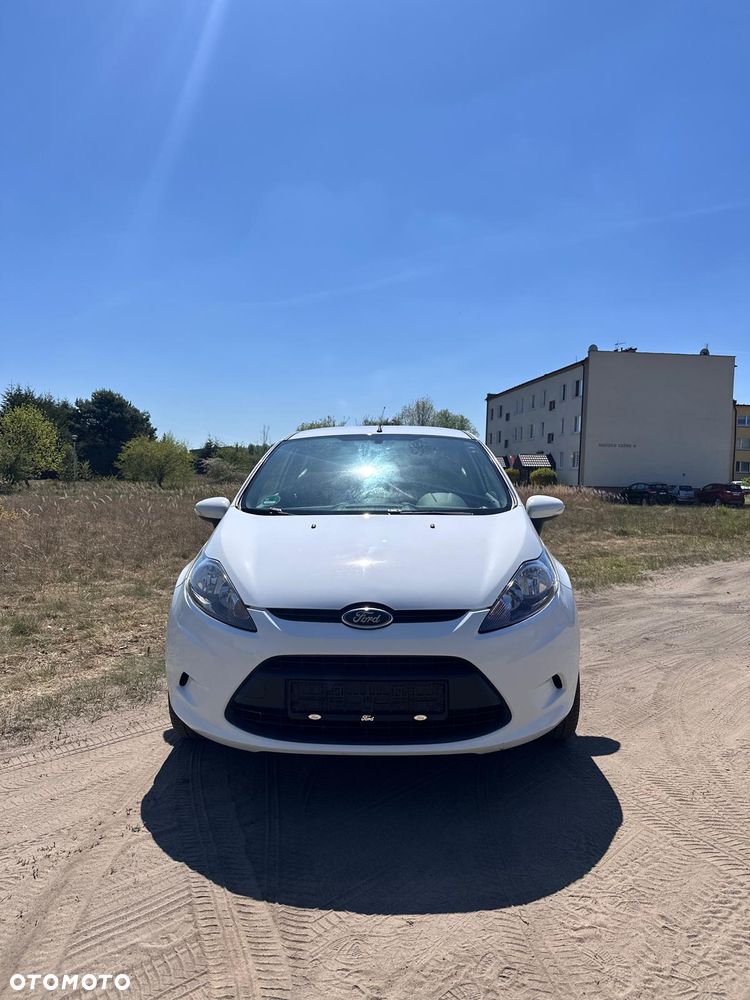 Ford Fiesta 1.25 Ambiente EU5 - 3