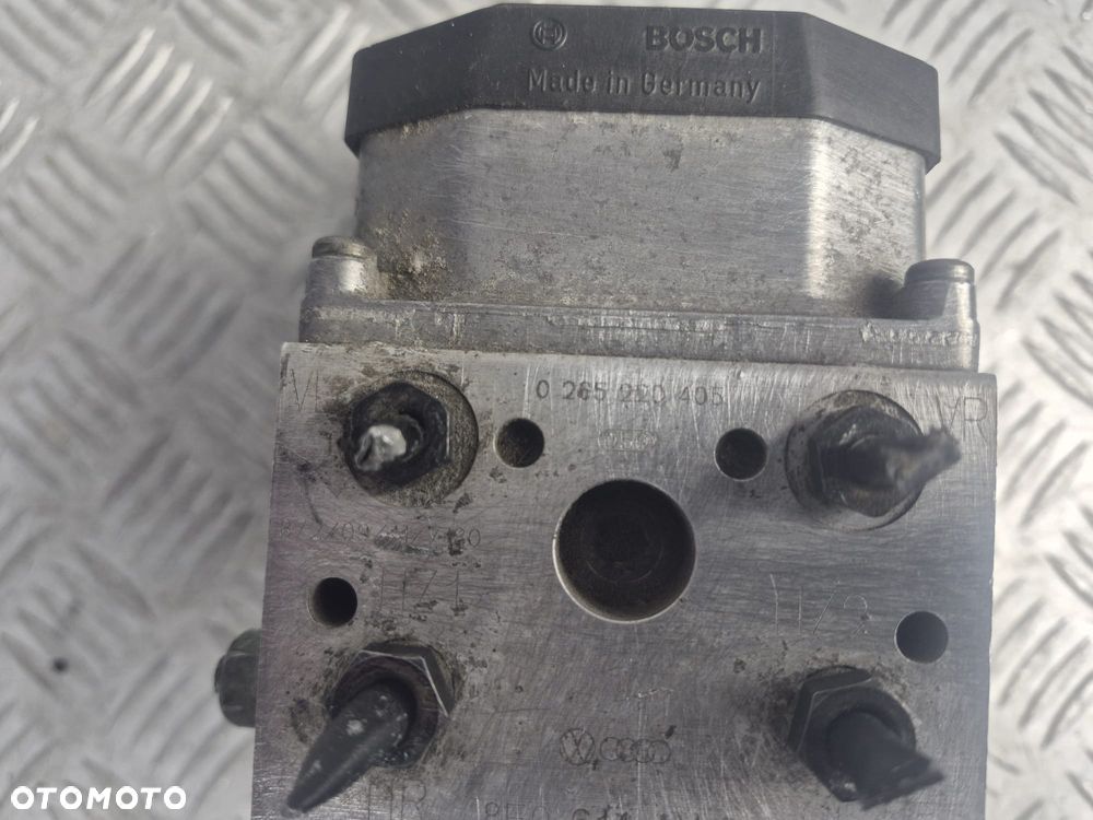 Pompa ABS Volkswagen PASSAT B5 8E0614111B - 5