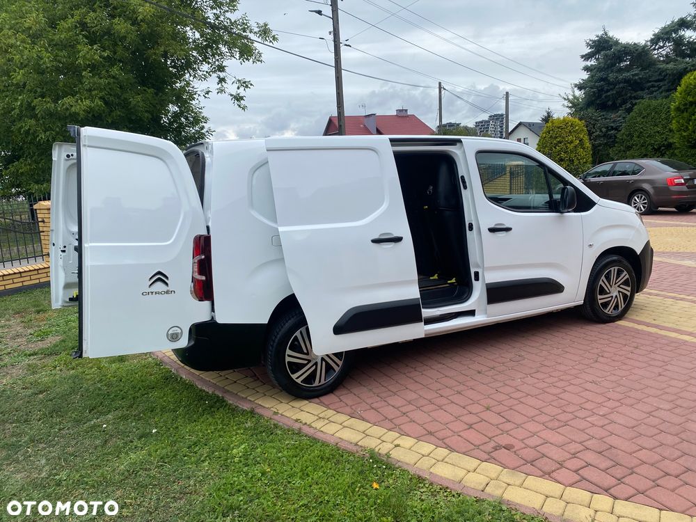 Citroën BERLINGO 1.6 HDI, MAX długi, 3-osobowy, klimatyzacja, zakupiony w salonie w Rzeszowie - 24