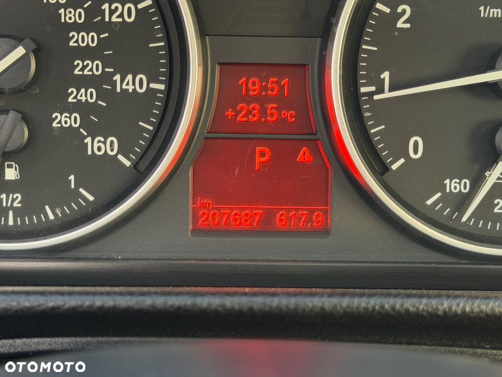 BMW Seria 3 - 16