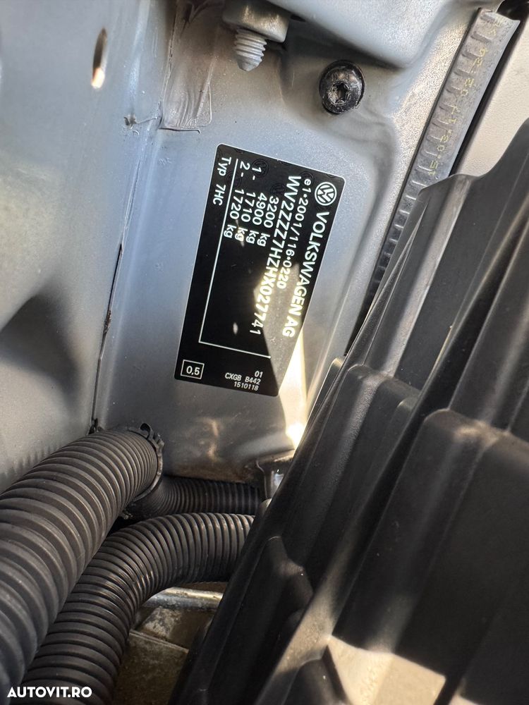 Volkswagen Transporter - 22