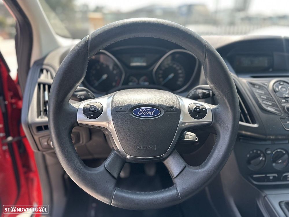 Ford Focus SW 1.0 EcoBoost S&S TREND - 12