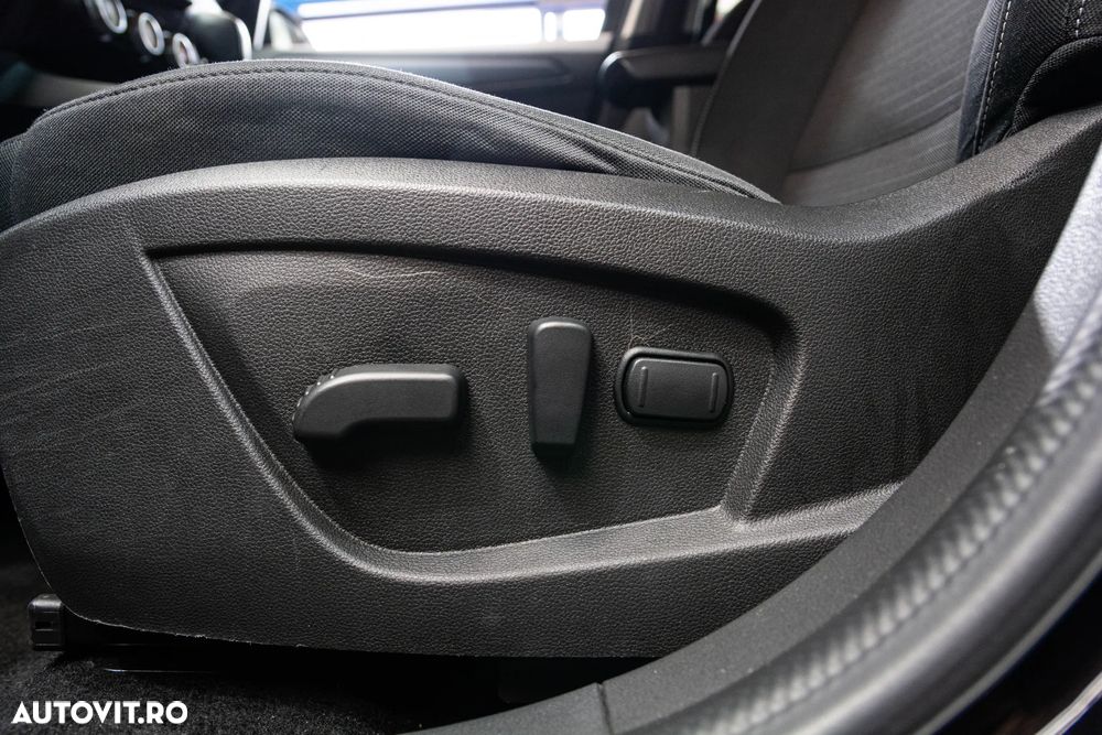 Renault Arkana E-TECH 145 Evolution - 29