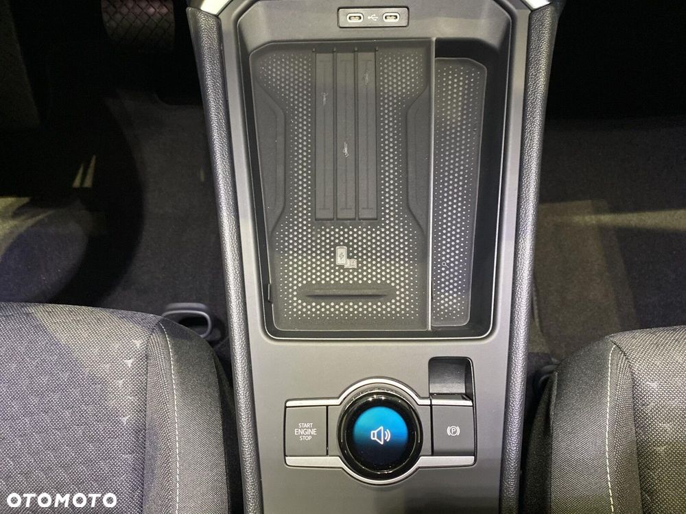 Volkswagen T-Roc - 26