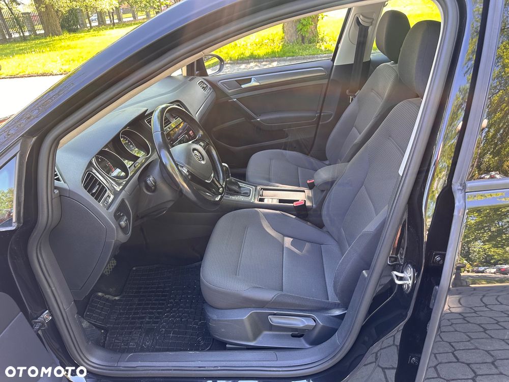 Volkswagen Golf 1.6 TDI SCR DSG Comfortline - 8
