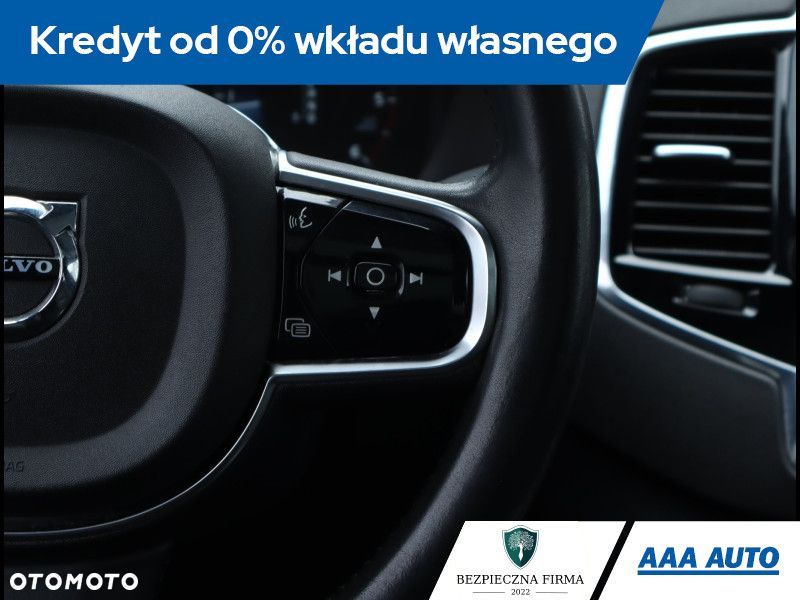 Volvo XC 90 - 25