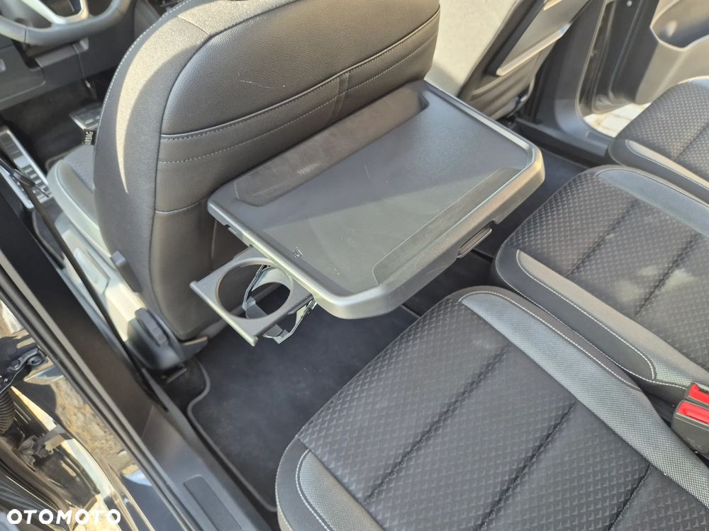Volkswagen Touran 2.0 TDI SCR DSG ACTIVE - 20