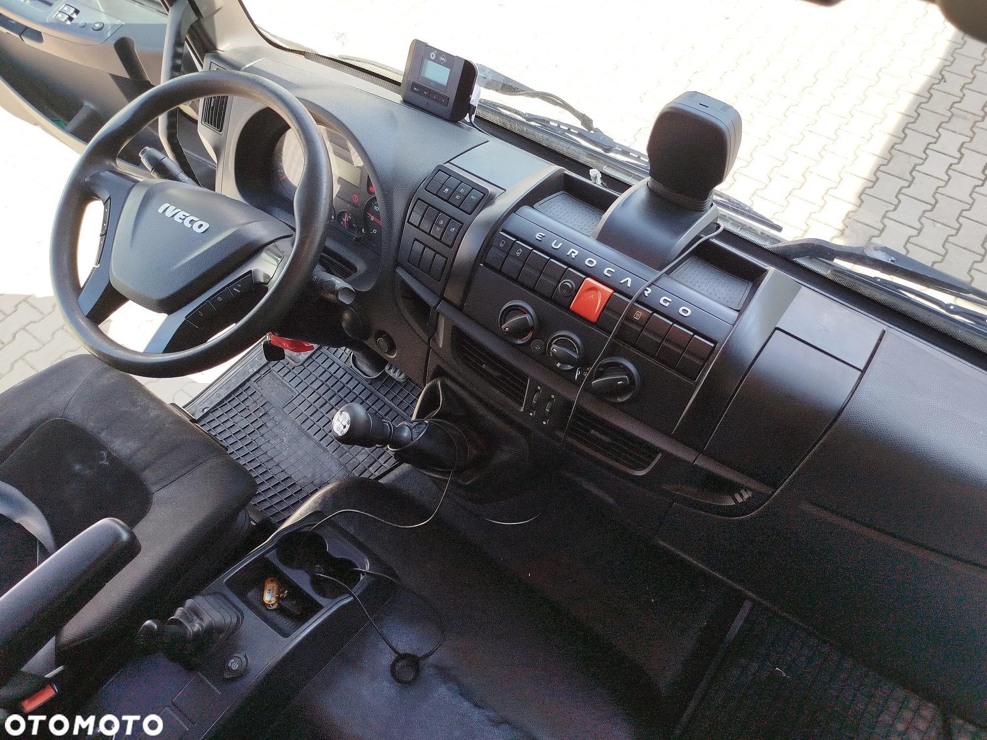 Iveco EUROCARGO ML100E22 + przyczepa TRAMP-TRAIL - 18