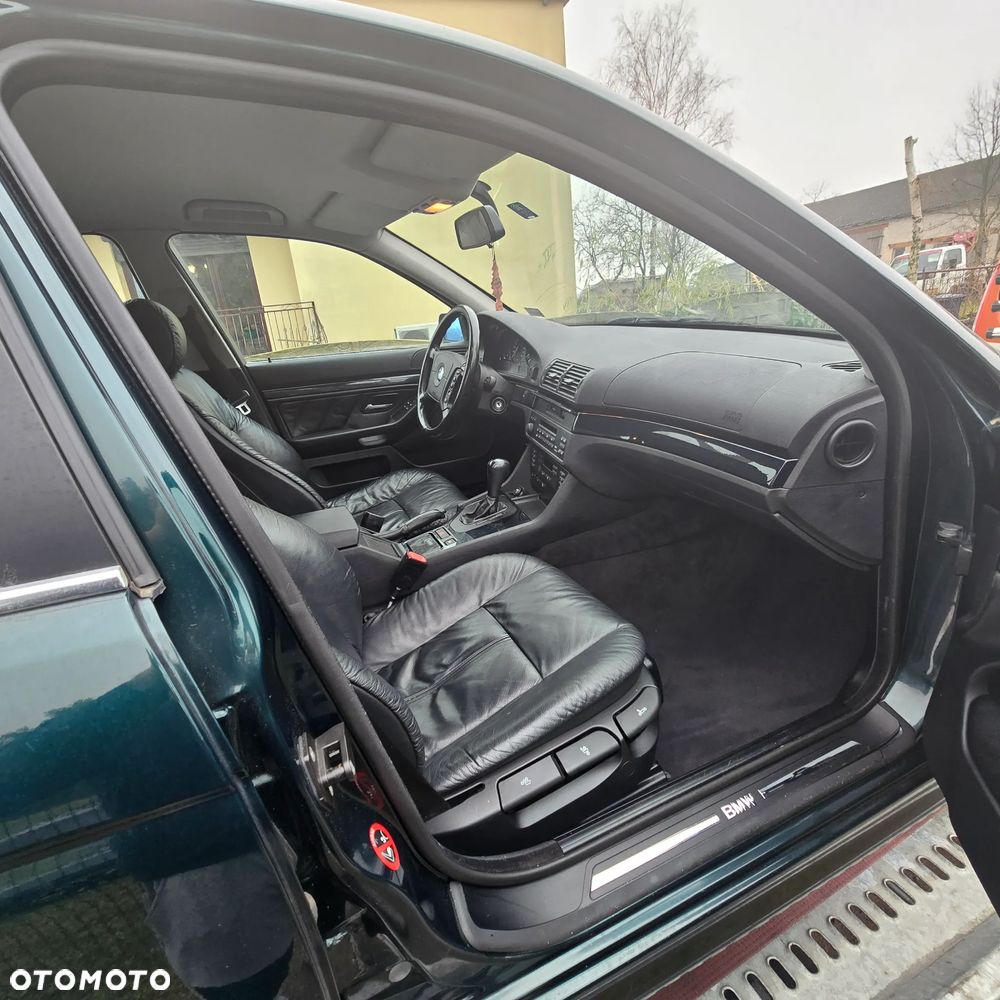 BMW Seria 5 - 13