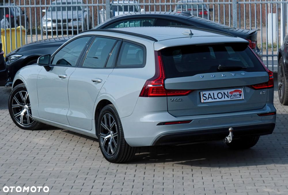 Volvo V60 B3 B DKG Momentum Pro - 7