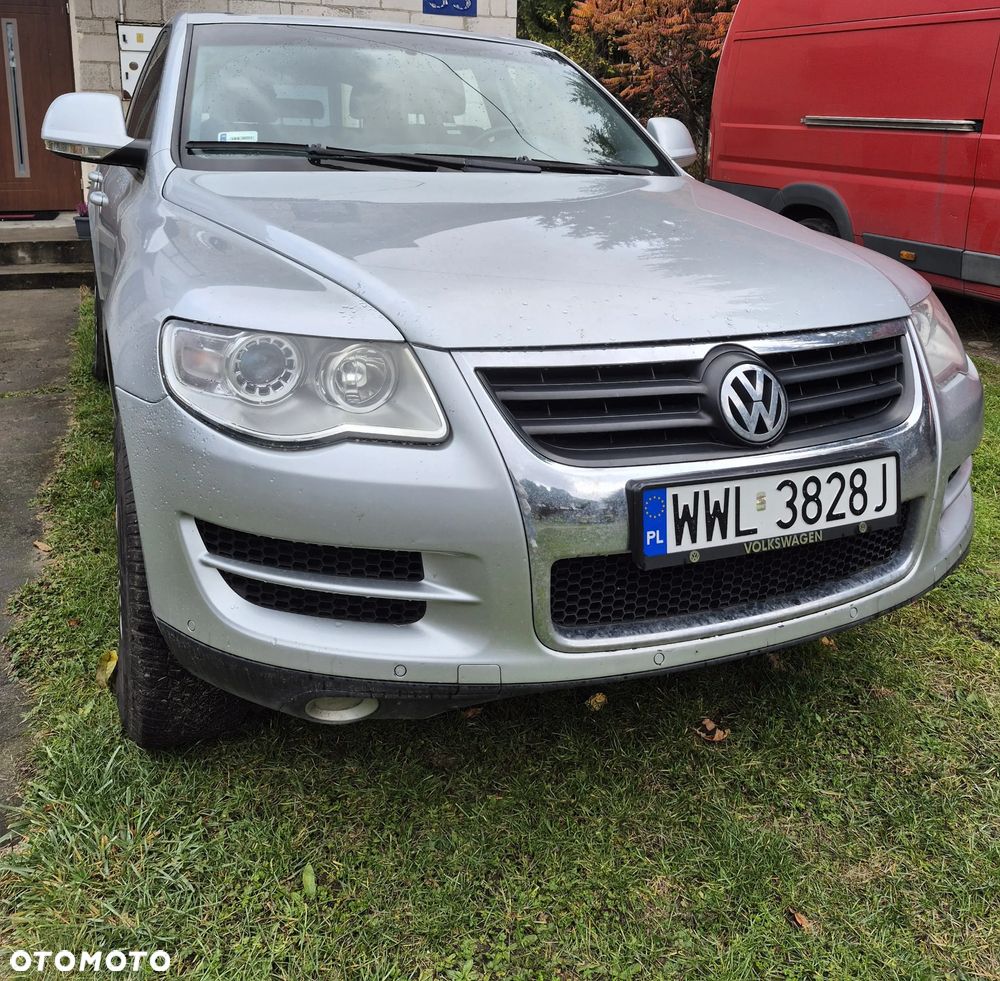 Volkswagen Touareg - 2