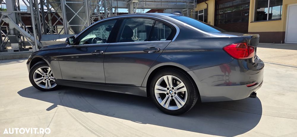 BMW Seria 3 318d Sport Line - 7