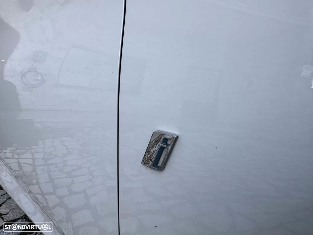 BMW 225xe Active Tourer Line Sport - 33