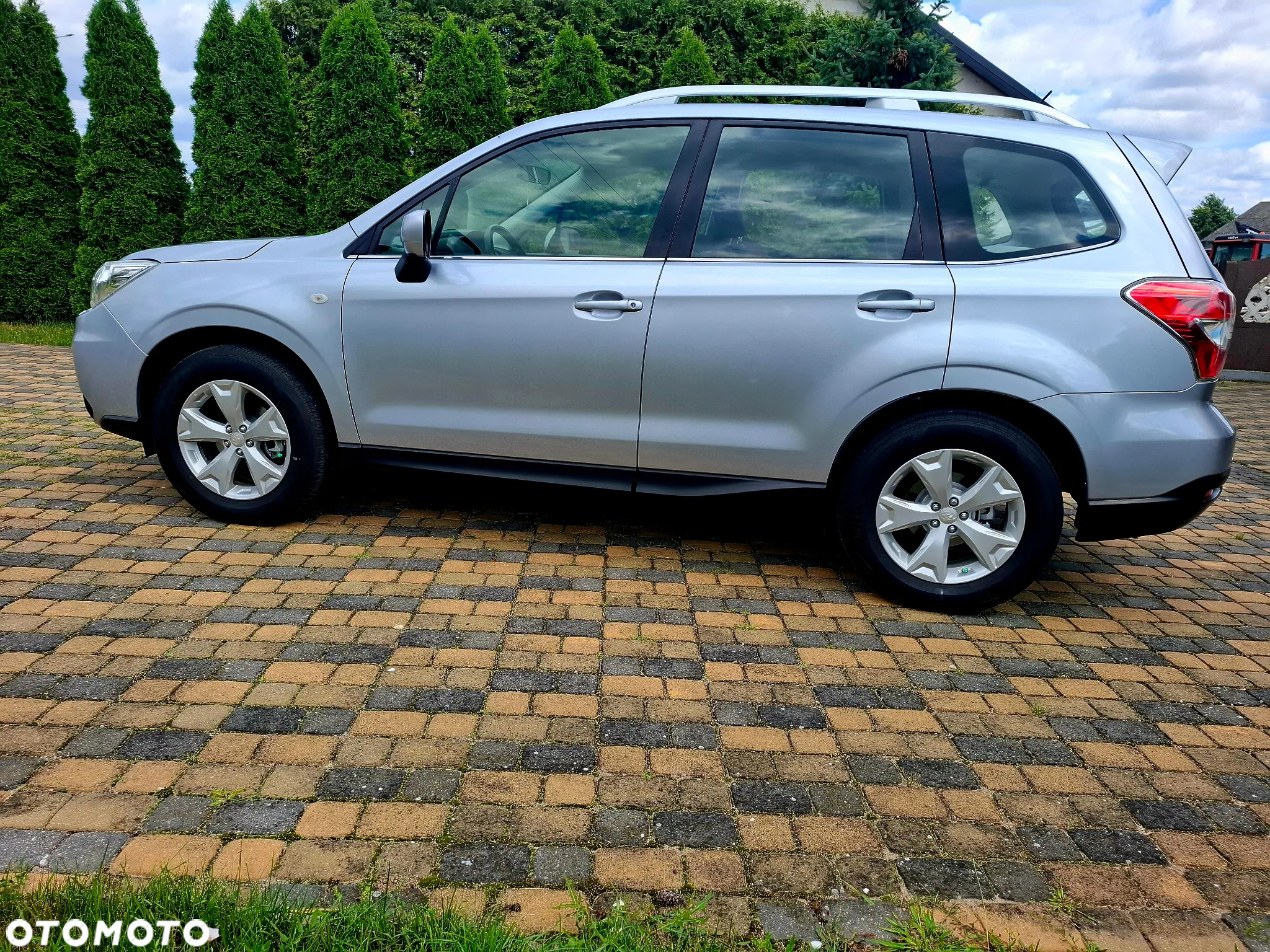 Subaru Forester 2.0i Comfort Lineartronic - 3