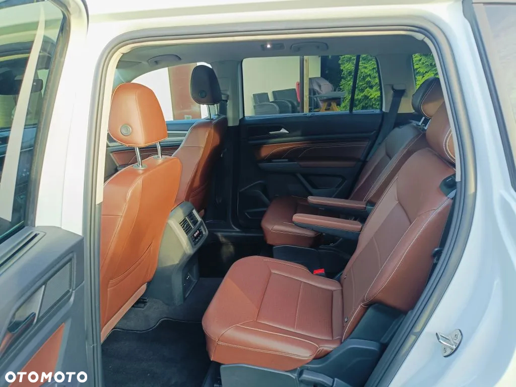 Volkswagen Atlas - 32