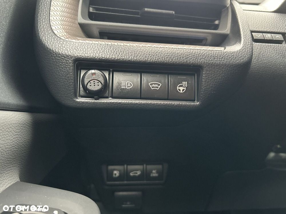 Toyota Prius - 23