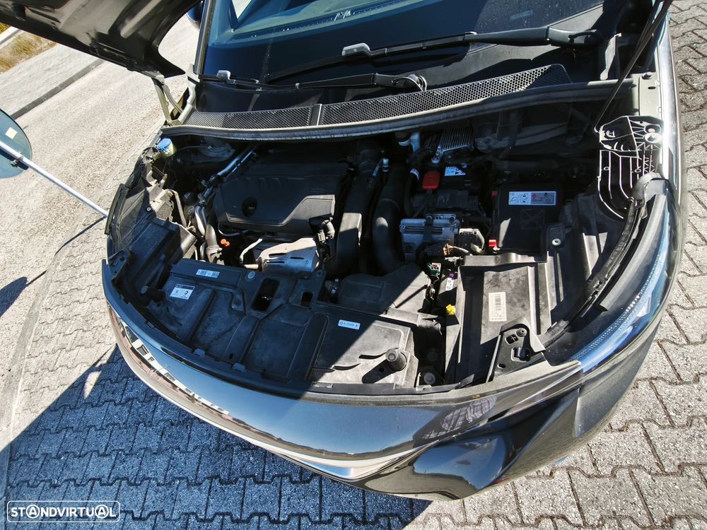Peugeot 3008 2020 photo 4