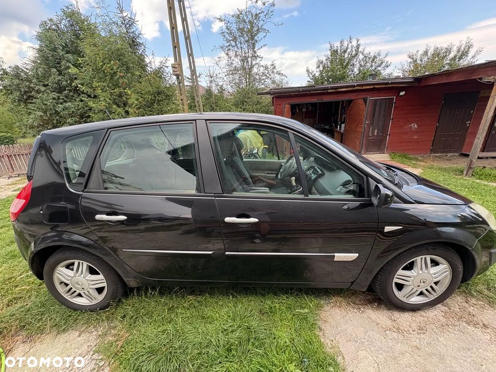 Renault Scenic - 4