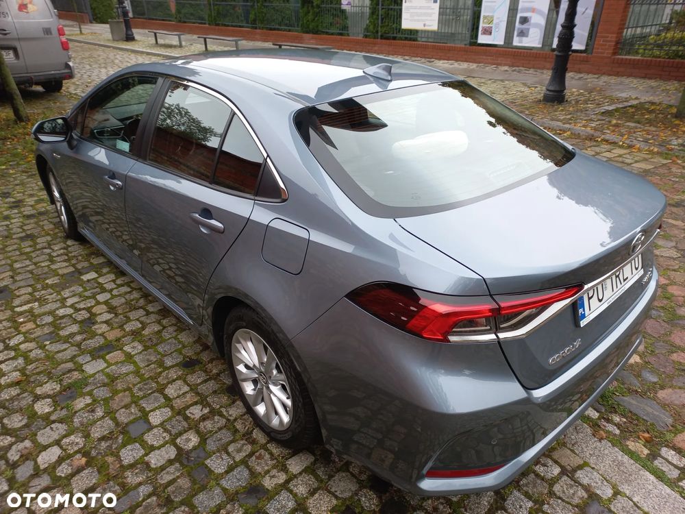 Toyota Corolla 1.8 Hybrid Comfort - 15