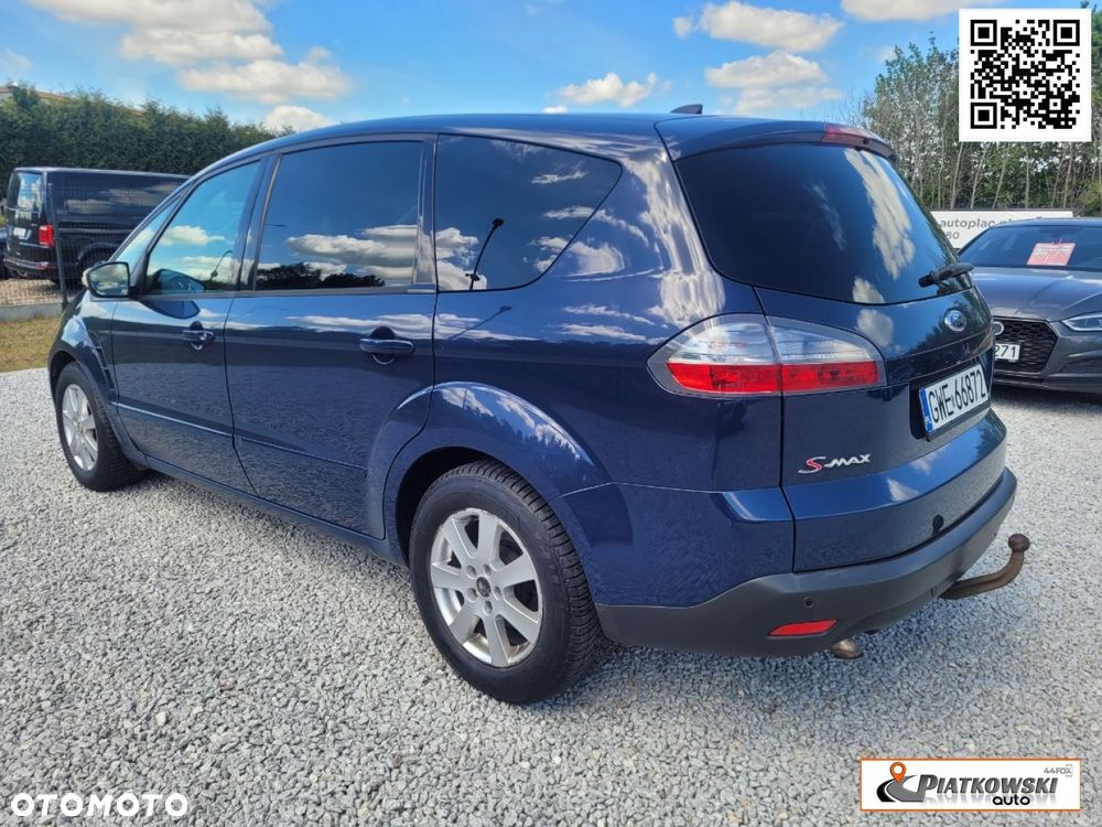 Ford S-Max - 11