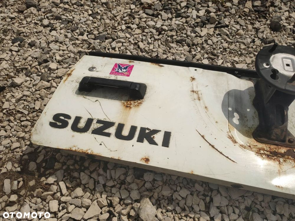 WS KLAPA TYŁ SUZUKI VITARA I CABRIO 88- - 4