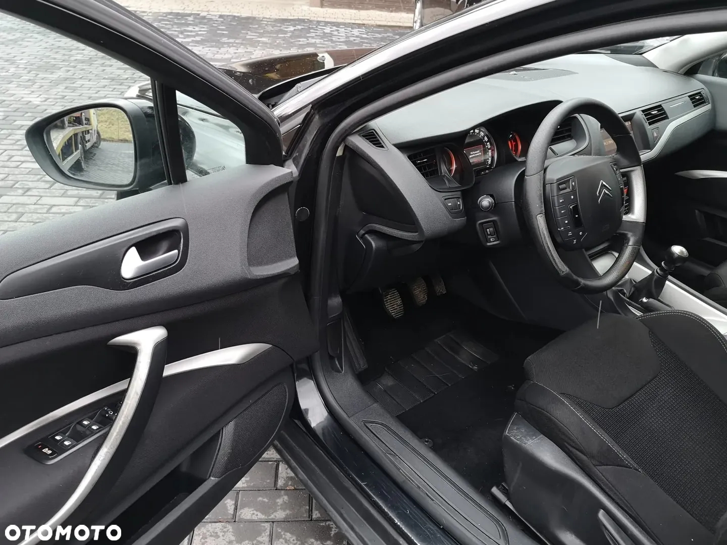 Citroën C5 2.0 HDi Confort - 4