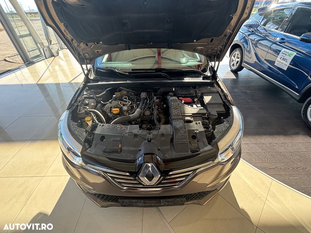 Renault Megane TCe GPF Business - 13