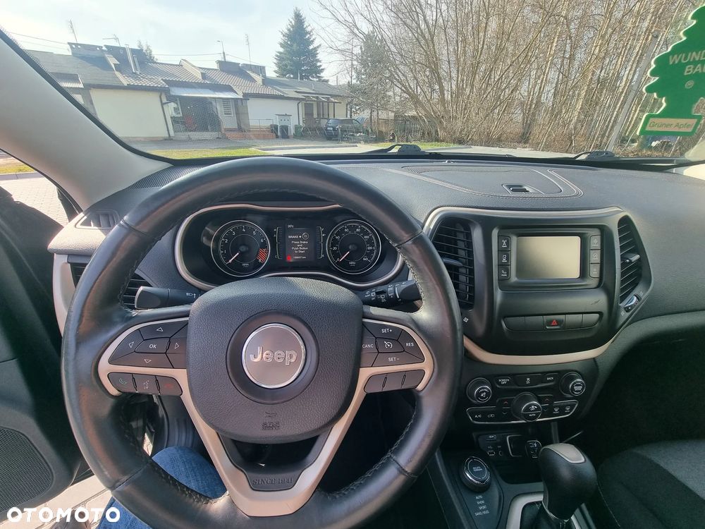 Jeep Cherokee 3.2 V6 Active Drive I Limited - 19