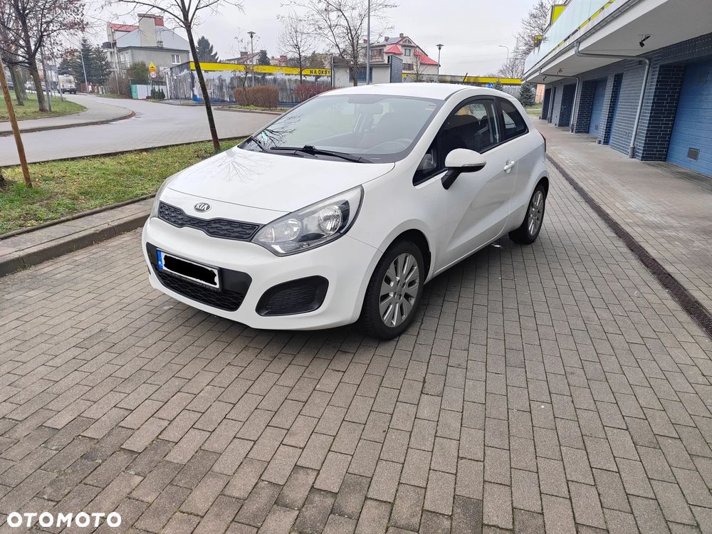 Kia Rio 1.1 crdi M (klm) - 2