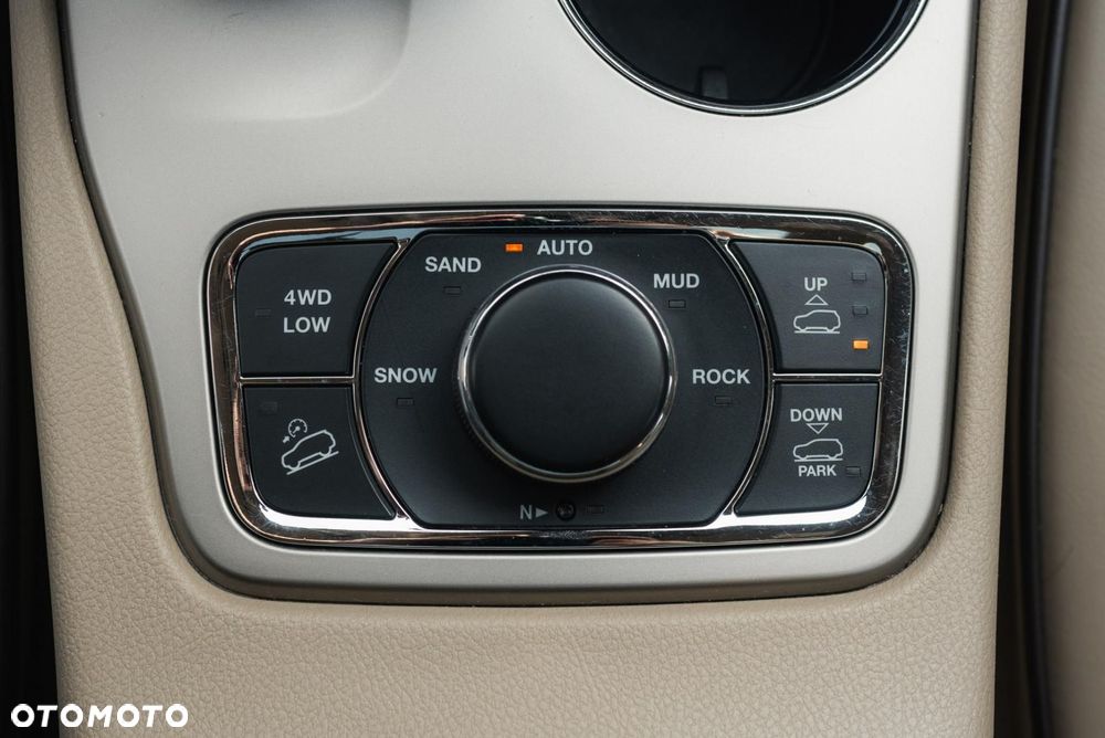 Jeep Grand Cherokee 3.0 CRD Overland - 25