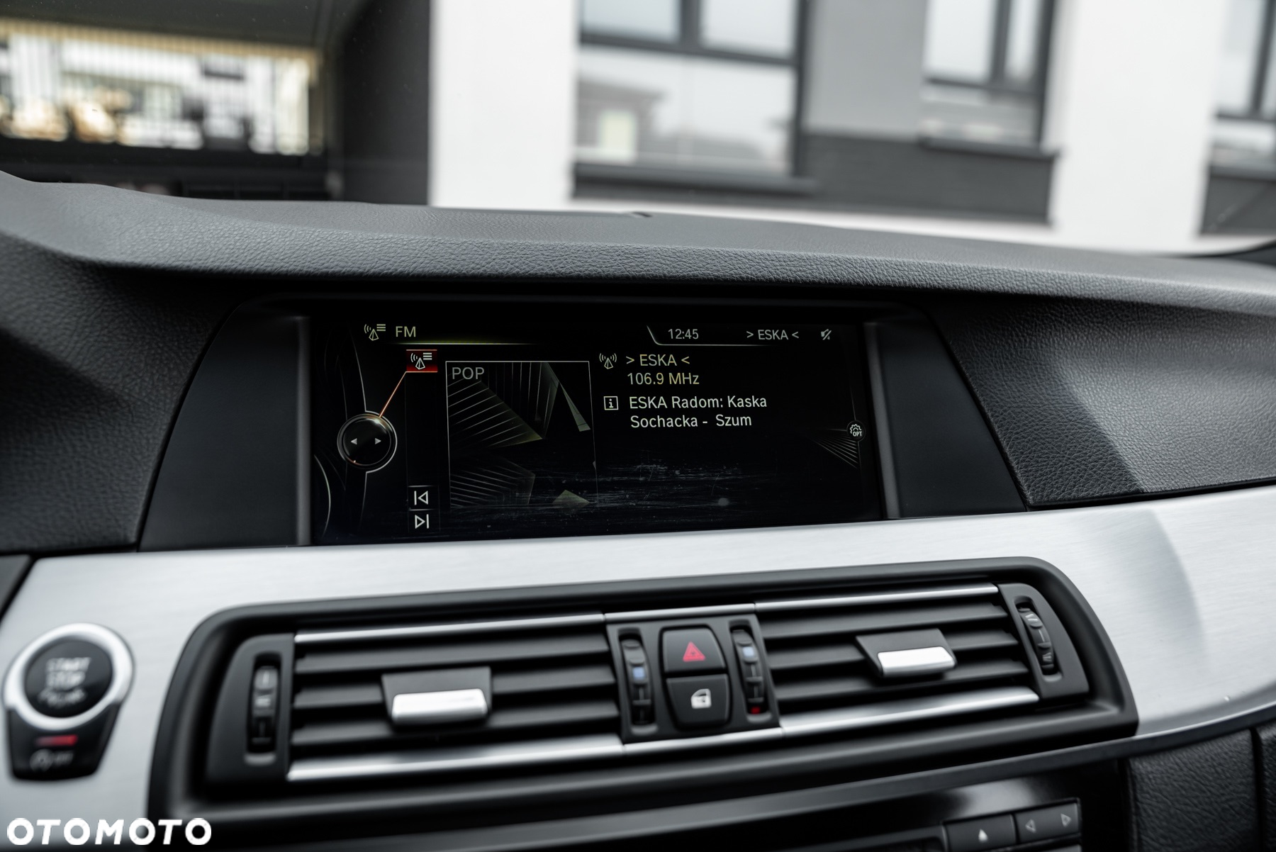 BMW Seria 5 M550d xDrive Touring Sport-Aut - 35