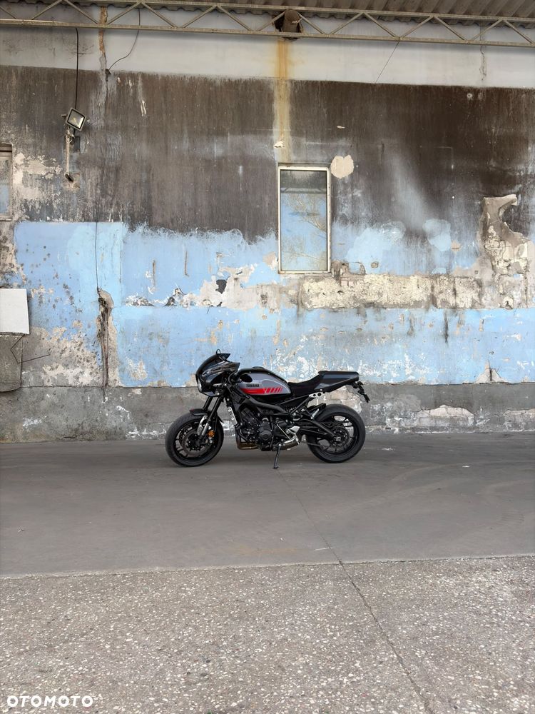 Yamaha XSR - 21
