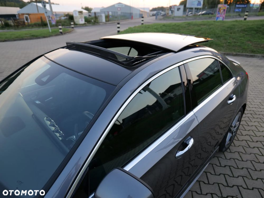 Mercedes-Benz Klasa A 220 4-Matic AMG Line 7G-DCT - 15