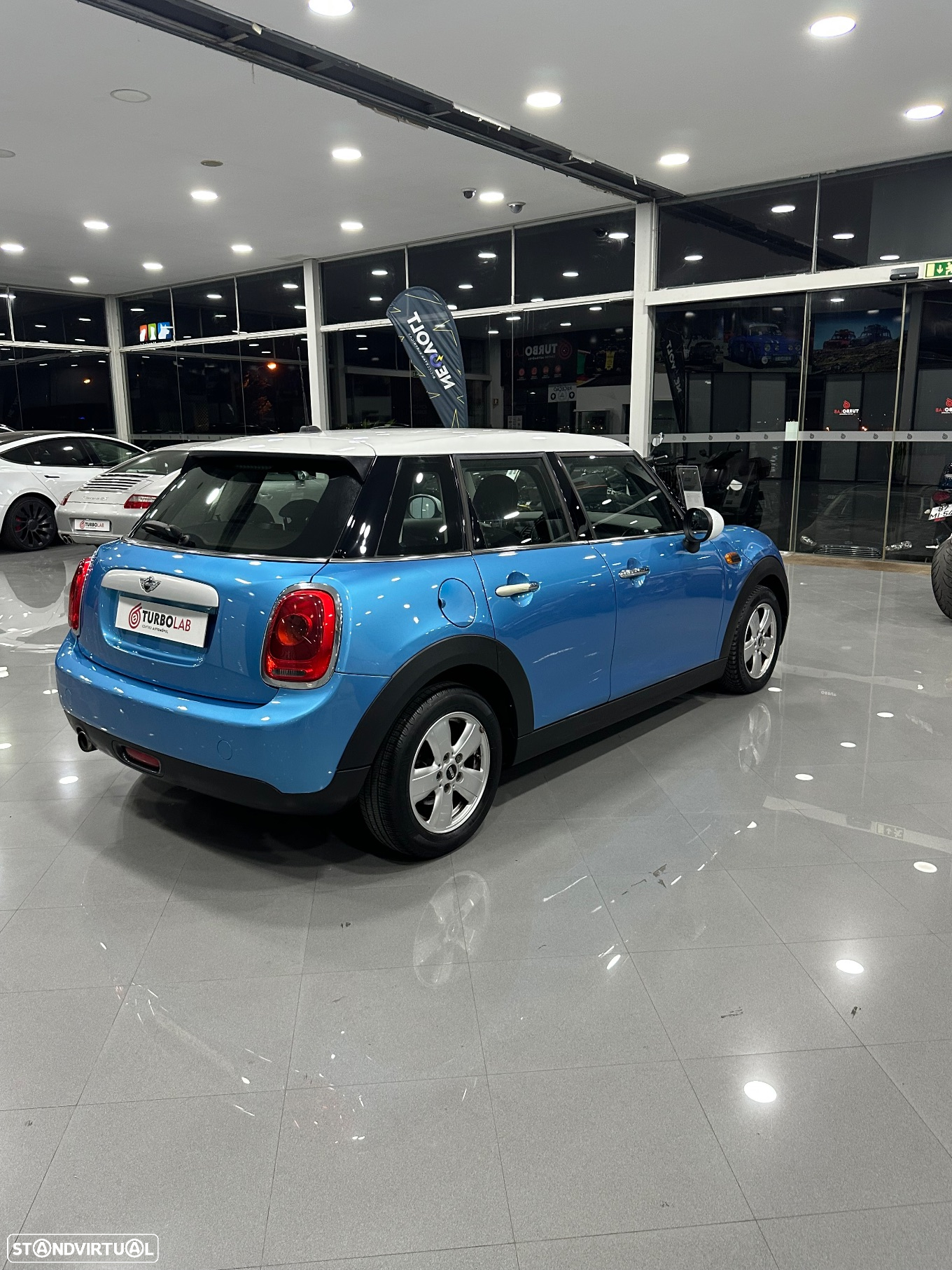 MINI 5 Portas Cooper D - 6