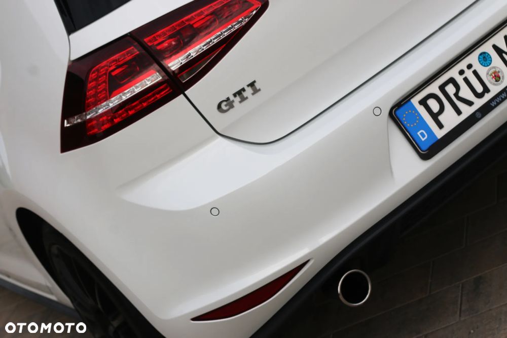 Volkswagen Golf GTI BlueMotion Technology - 13