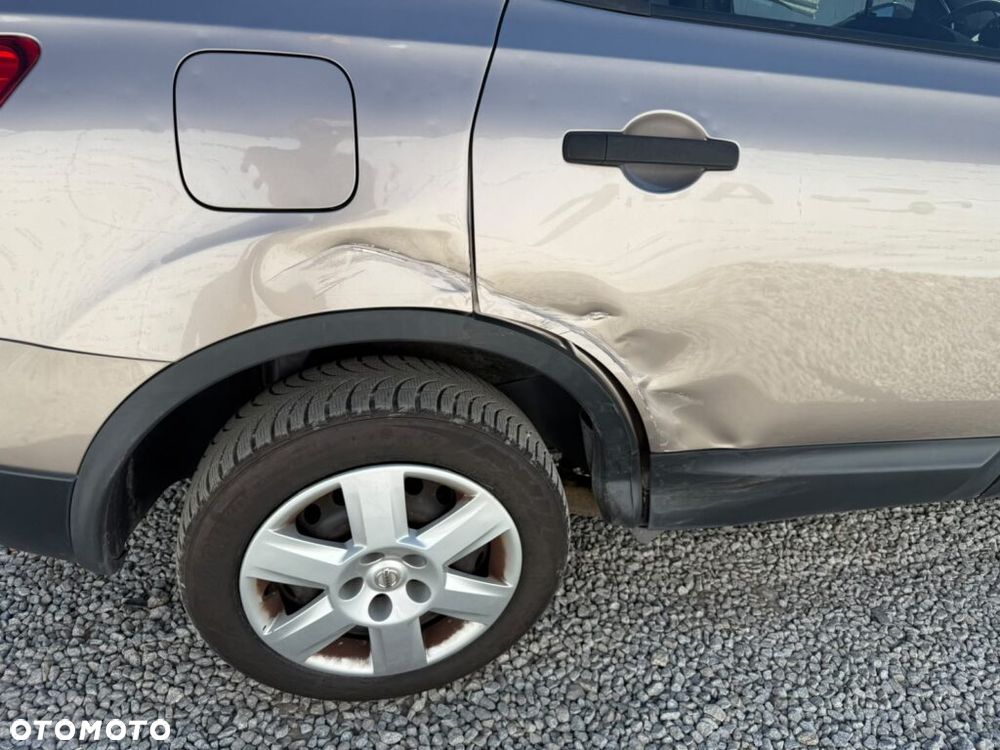 Nissan Qashqai+2 2.0 Visia - 28