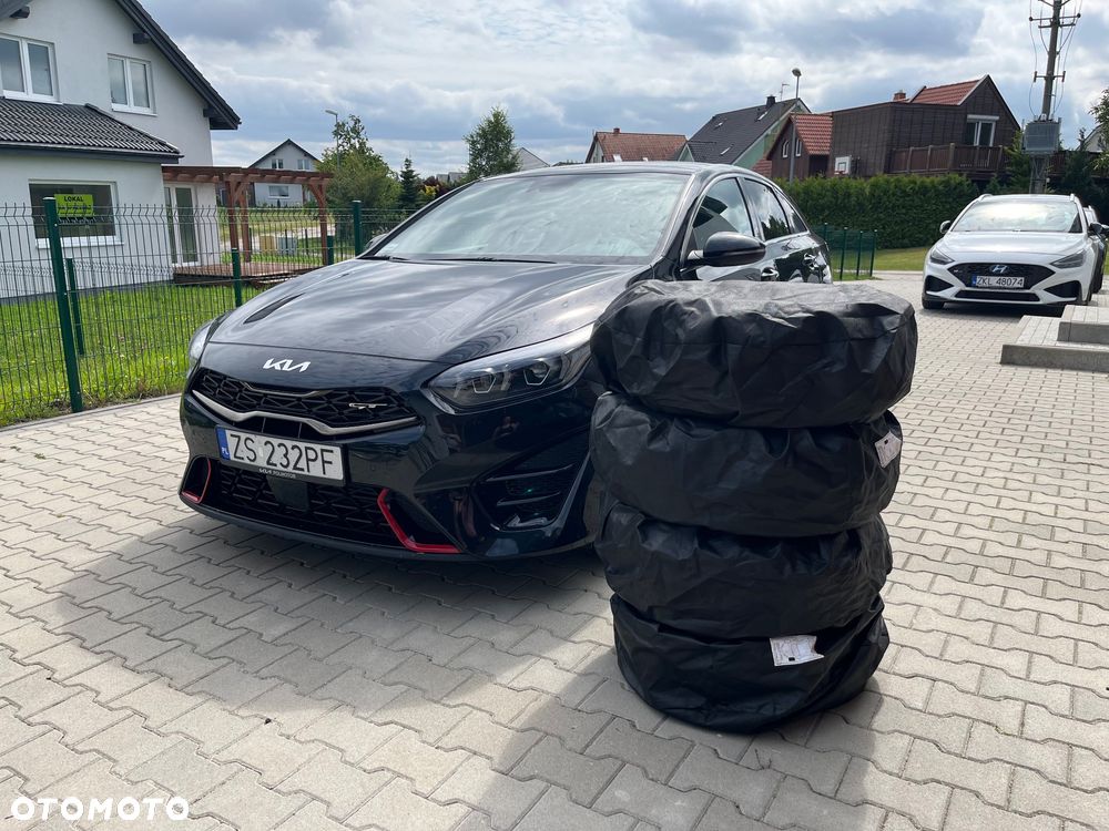 Kia ProCeed 1.6 T-GDI GT DCT - 27