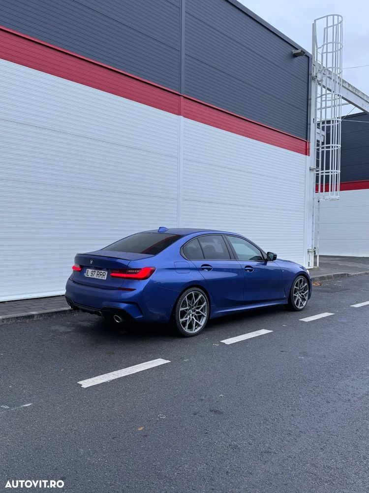 BMW Seria 3 320d Aut. M Sport - 1
