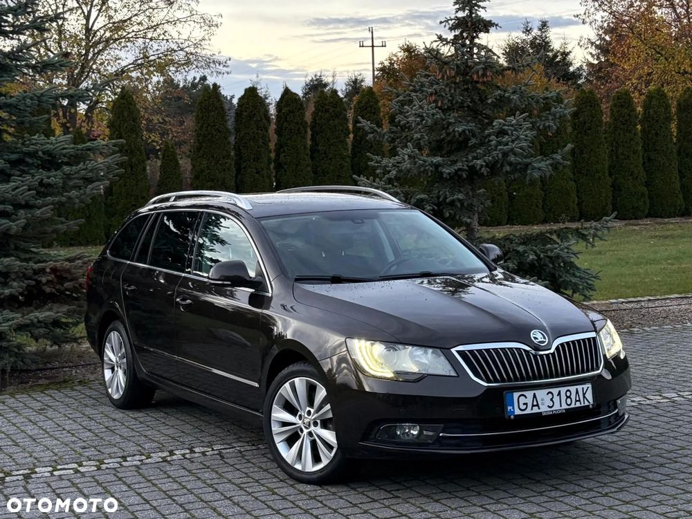 Skoda Superb 2.0 TSI Elegance DSG - 3