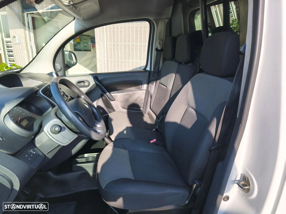 Renault Kangoo 1.5 DCI IVA DEDUTIVEL - 9